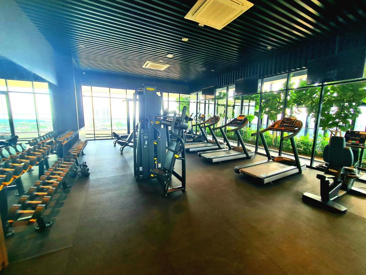 Beacon Executive Suites George Town Bagian luar foto