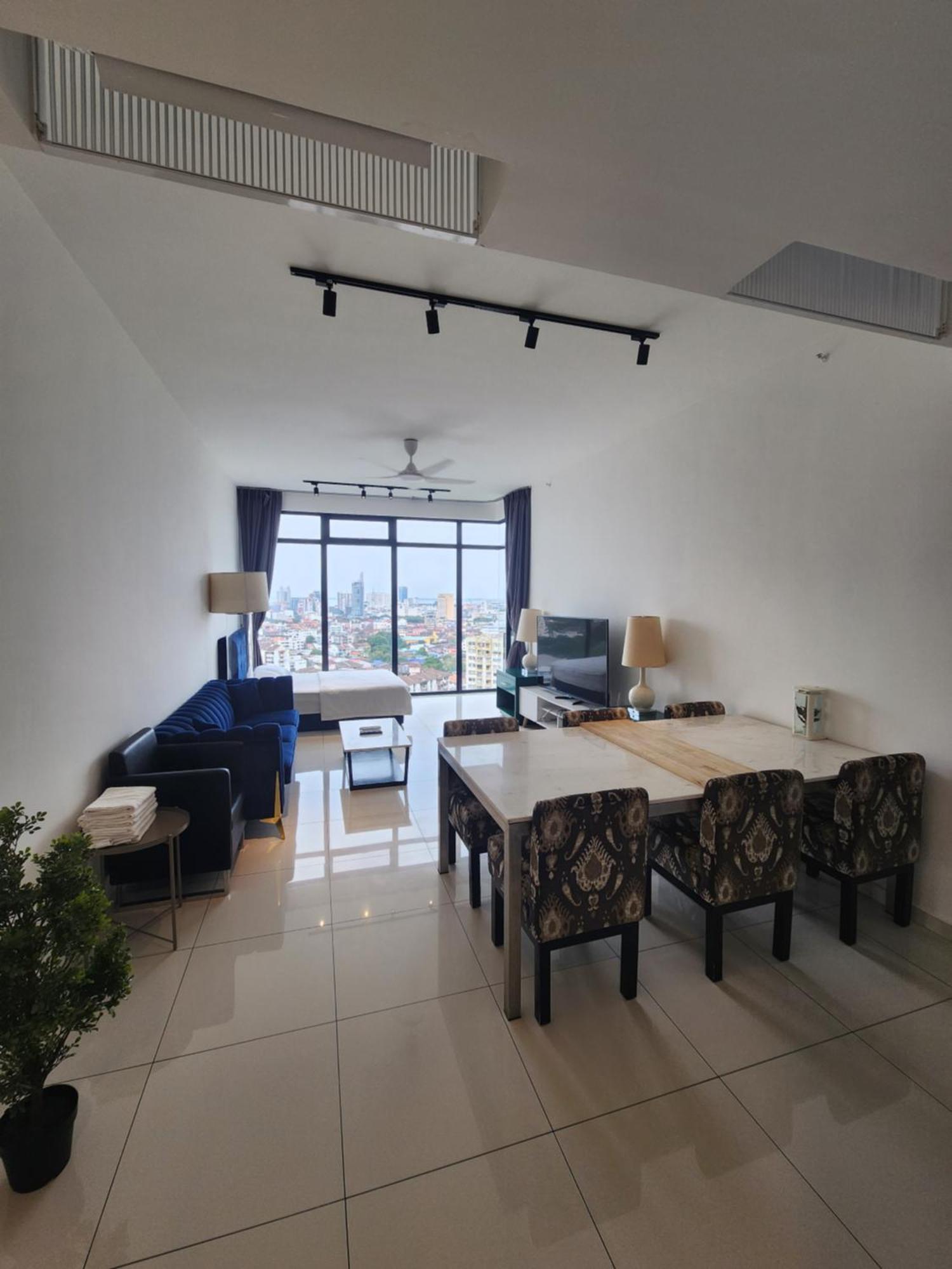 Beacon Executive Suites George Town Bagian luar foto