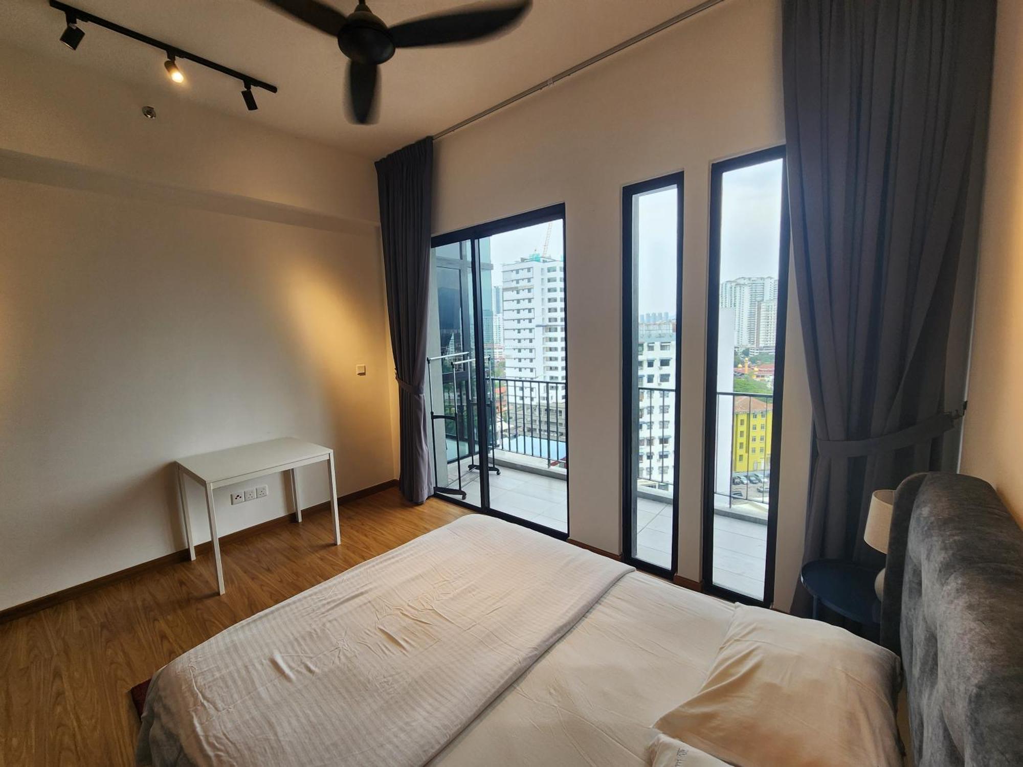 Beacon Executive Suites George Town Bagian luar foto