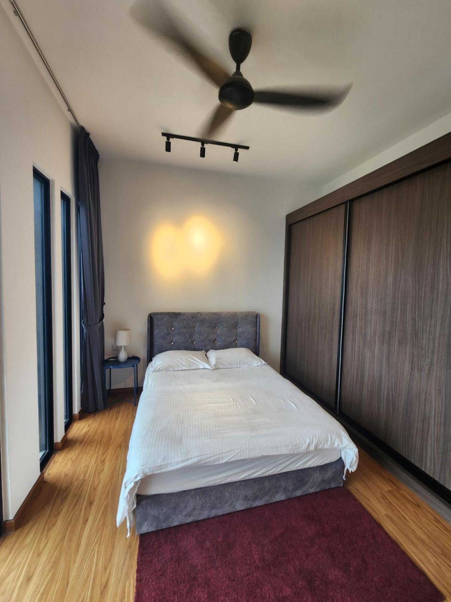 Beacon Executive Suites George Town Bagian luar foto